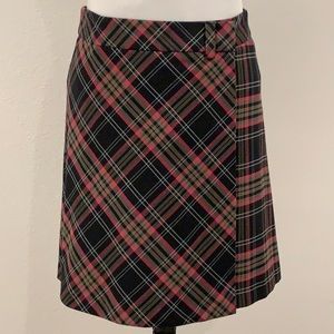 Trina Turk wrap style skirt sz 2